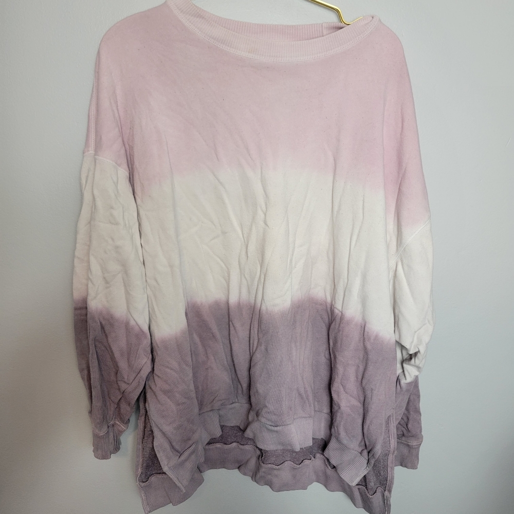 American Eagle Outfitters Pink and Purple Ombre Sweatshirt